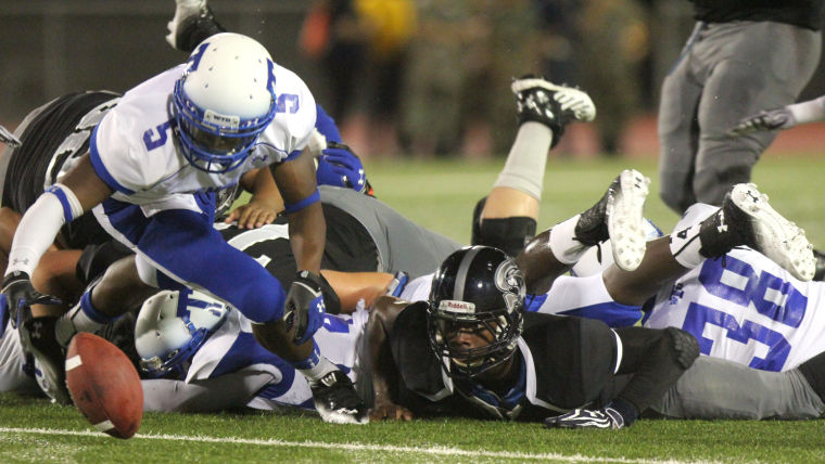 Shoemaker vs Temple Football